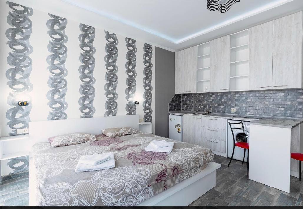 Apartments Kristo Batumi Ngoại thất bức ảnh