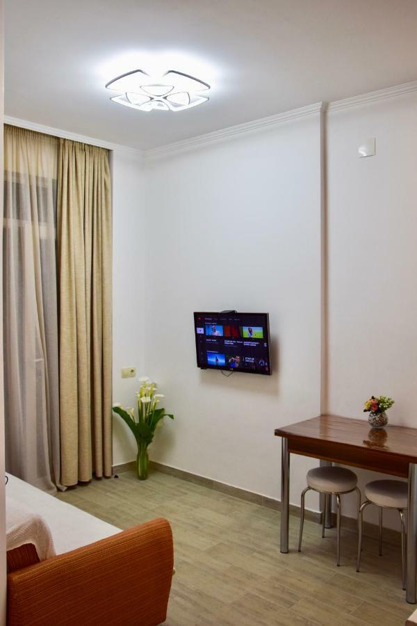 Apartments Kristo Batumi Ngoại thất bức ảnh